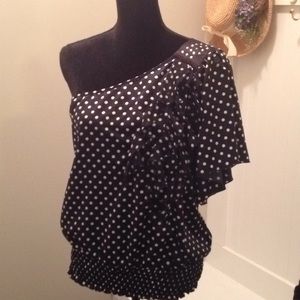 Soulmates one shoulder top